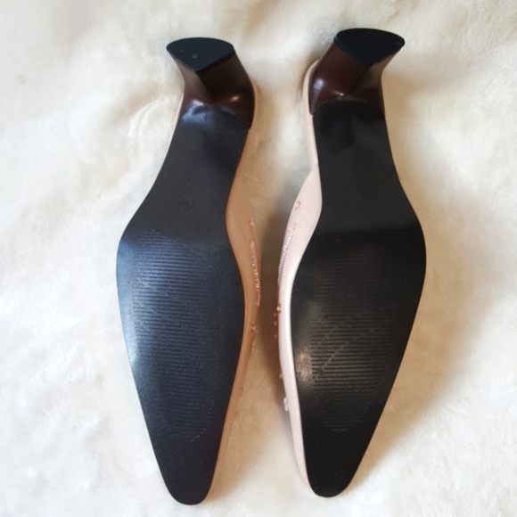 Pink Pointy Woman Shoes - Picture 2 of 9